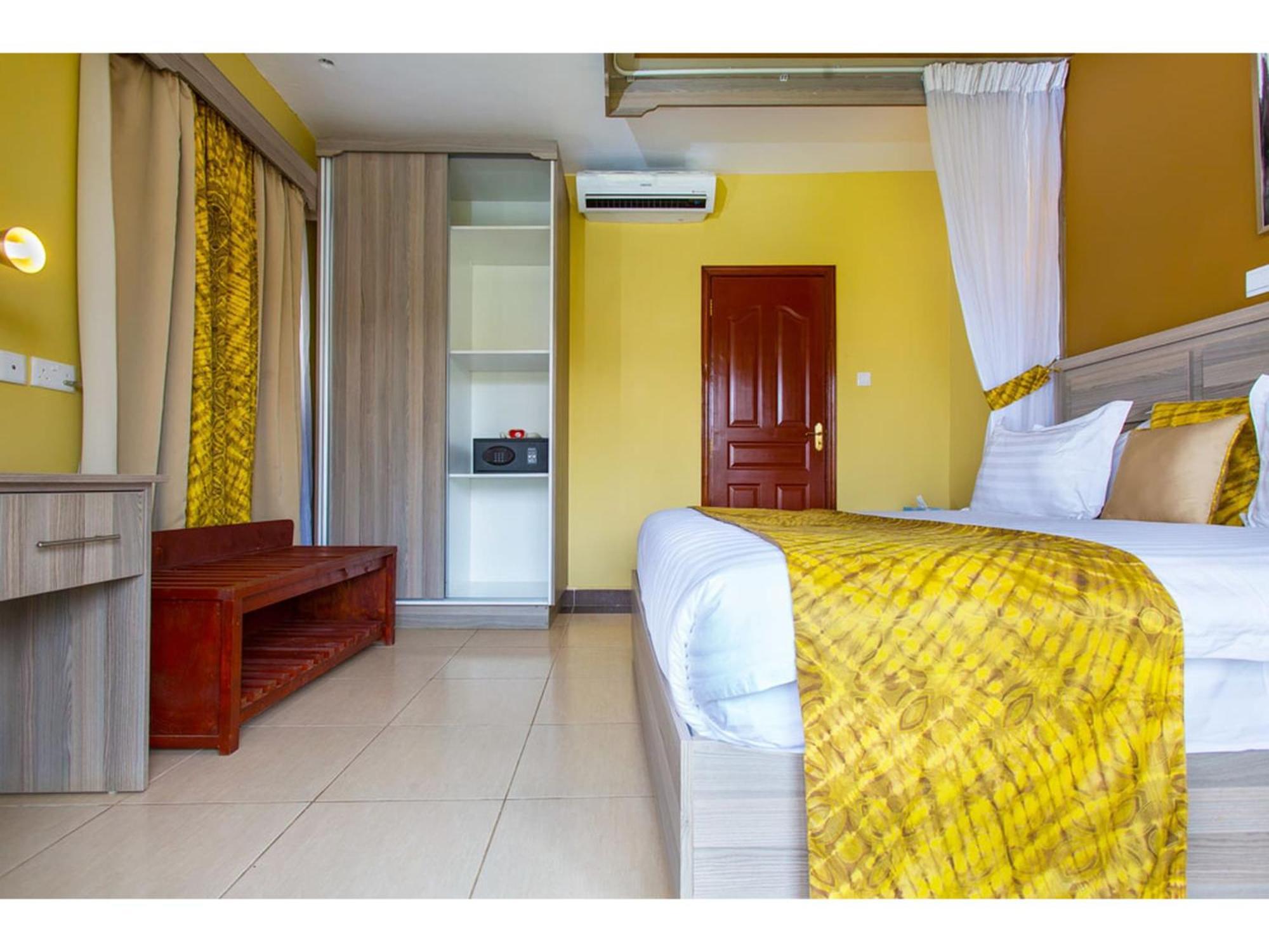 Wigot Gardens Hotel Kisumu Bagian luar foto