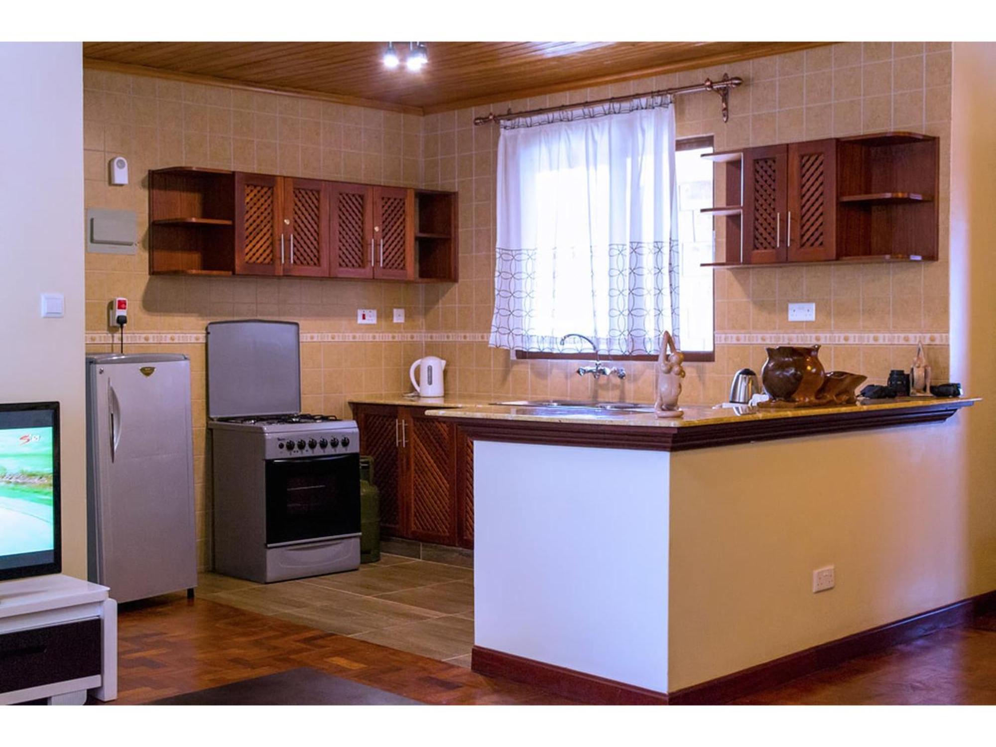 Wigot Gardens Hotel Kisumu Bagian luar foto