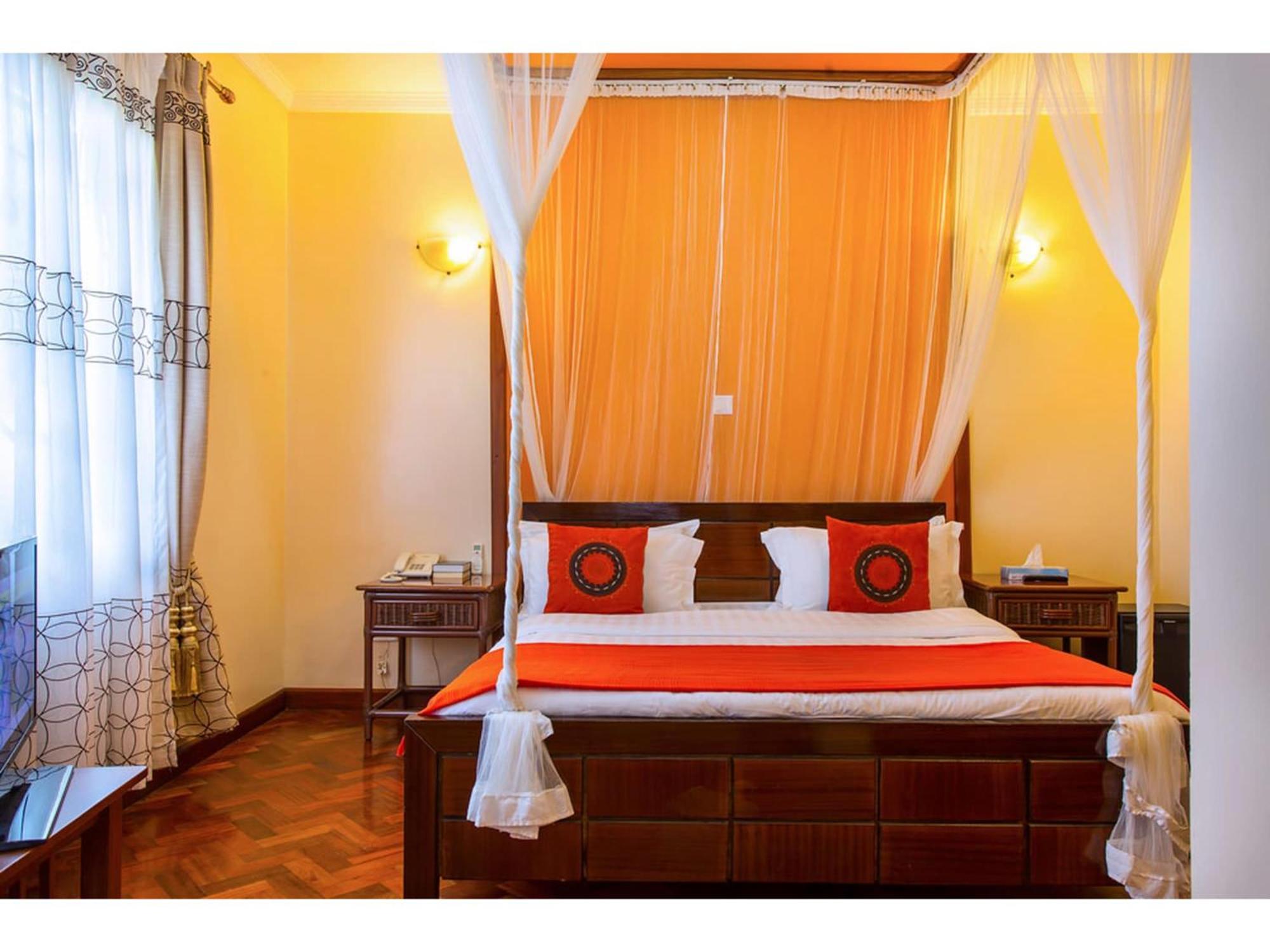 Wigot Gardens Hotel Kisumu Bagian luar foto